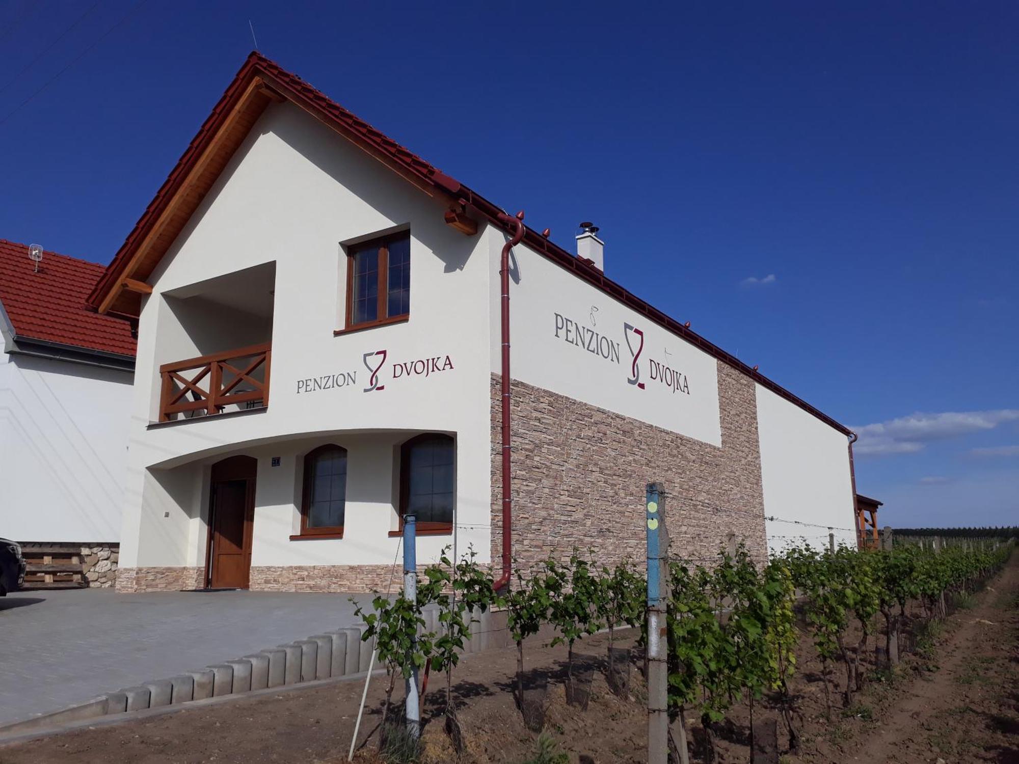 Penzion Dvojka Velké Bílovice Exterior foto